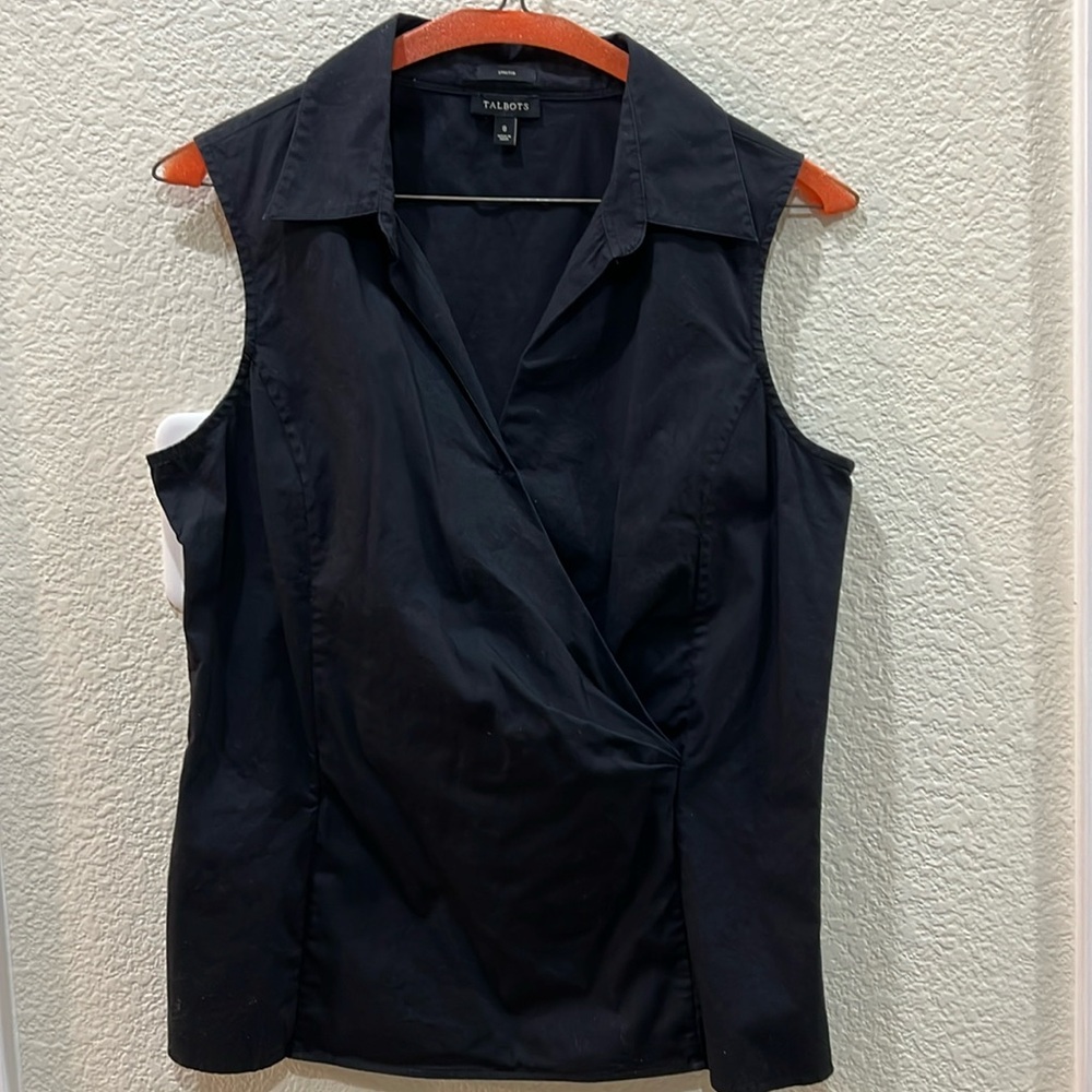 Talbots “Black Label” Black Sleeveless V-Neck Blouse w/ Collar and Side Zipper